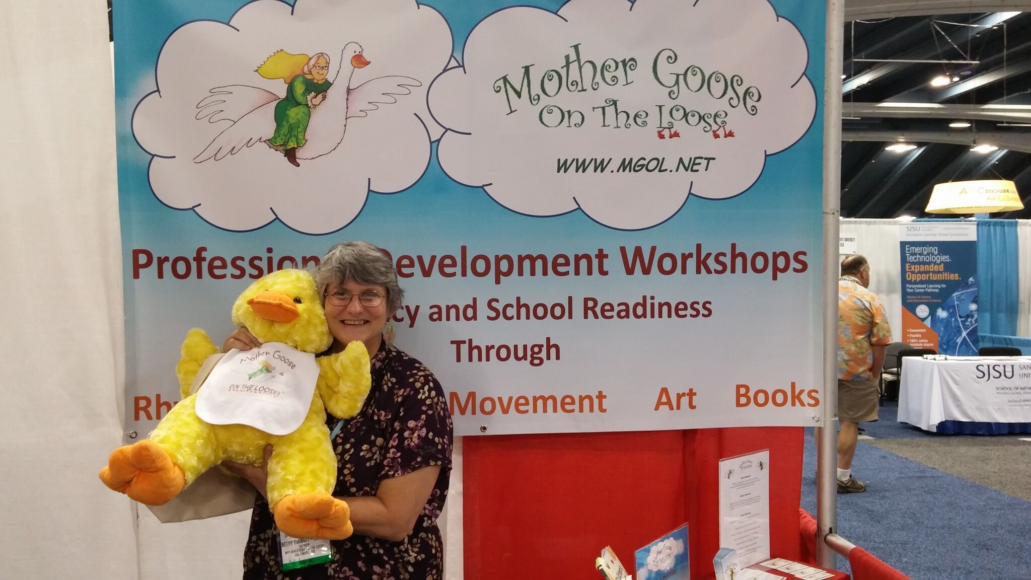 What Do Children Learn From Nursery Rhymes? And Two Free Mother Goose  Bulletin Board Crafts!