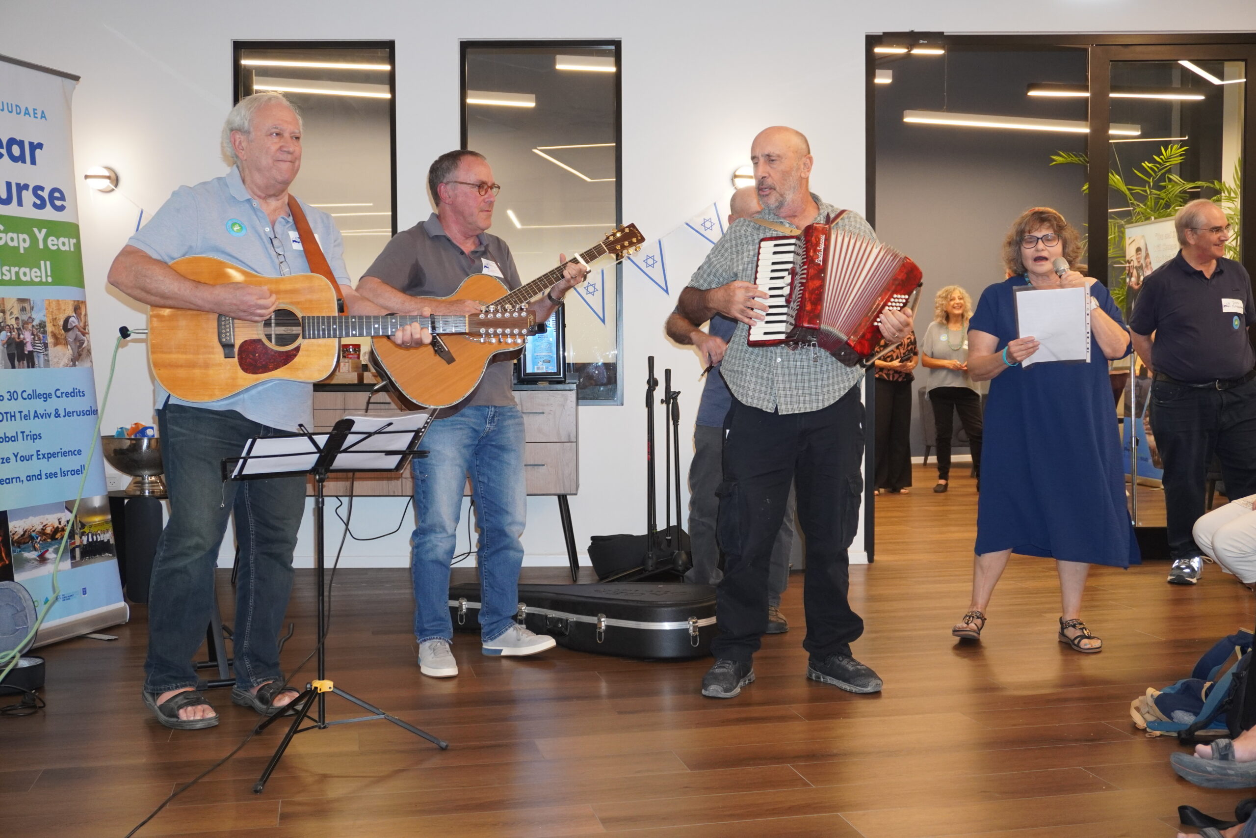 Generations of Judaeans Reconnect at Alumni Gathering in Israel